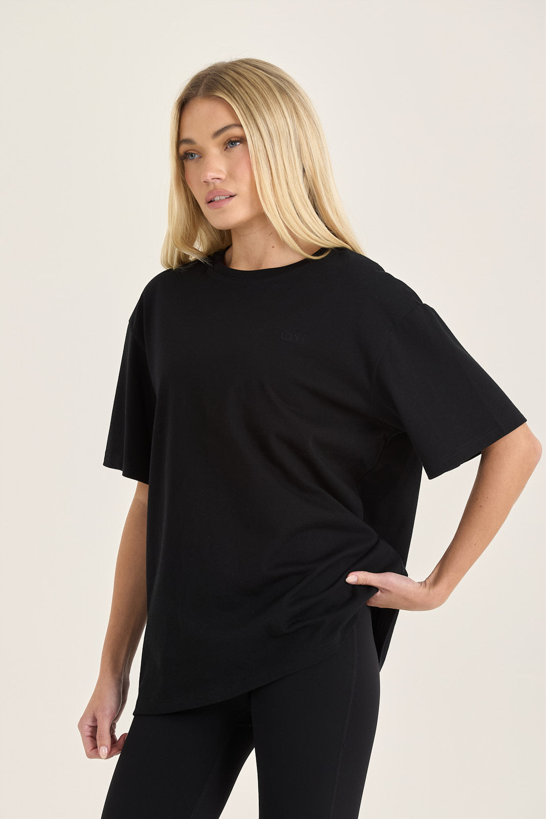 Day Core Oversized Fit Tee